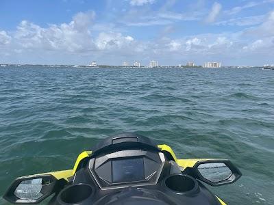 Carey's Jet Skis Rental Miami