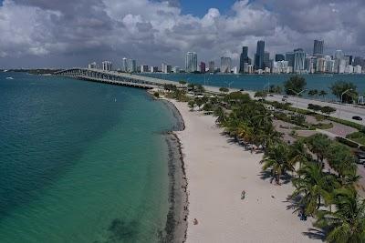 Hobie Island Beach Park