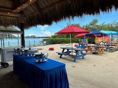 Kiki's Sandbar & Grille